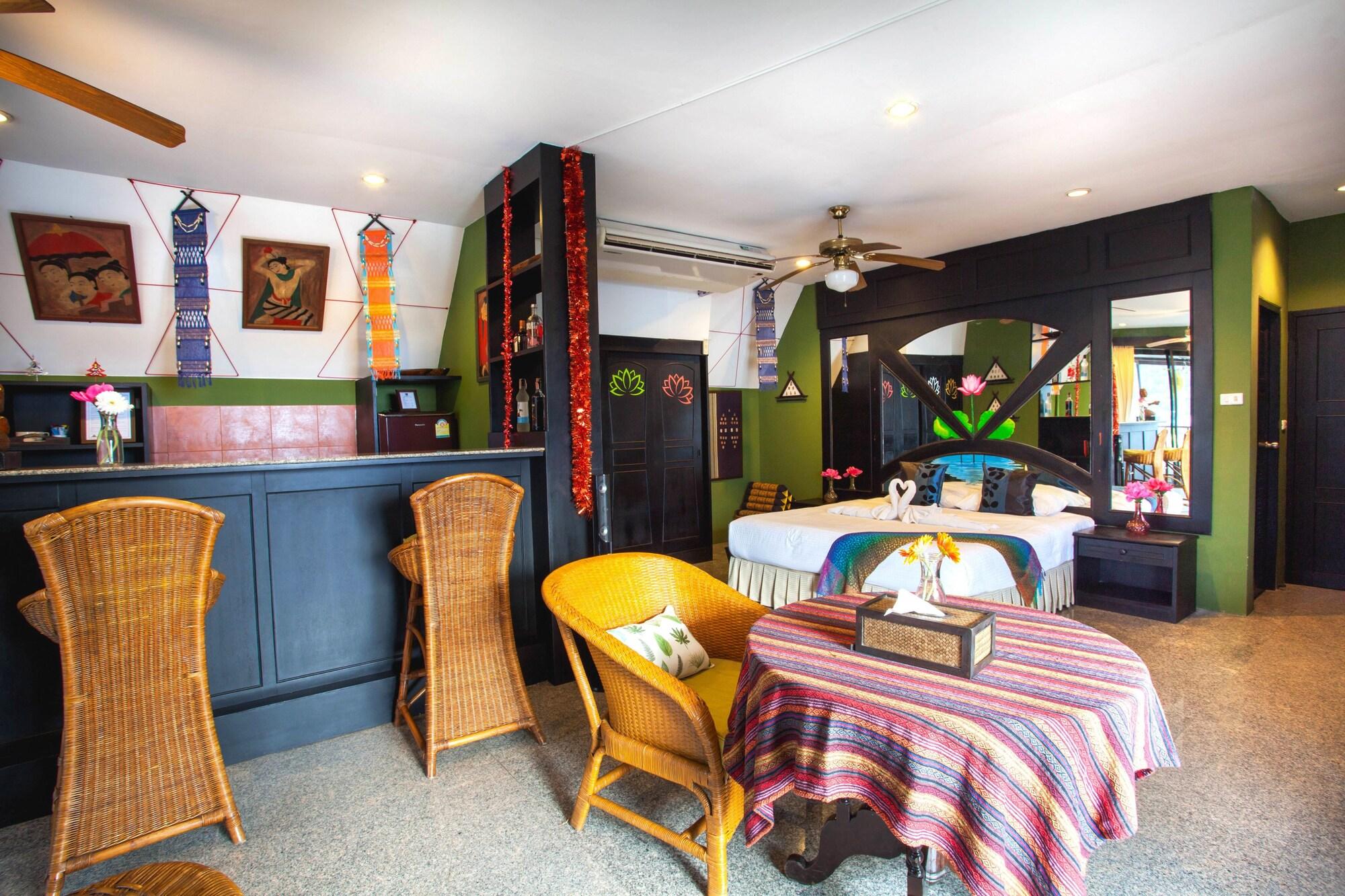 Kelly'S Residency Otel Patong Dış mekan fotoğraf