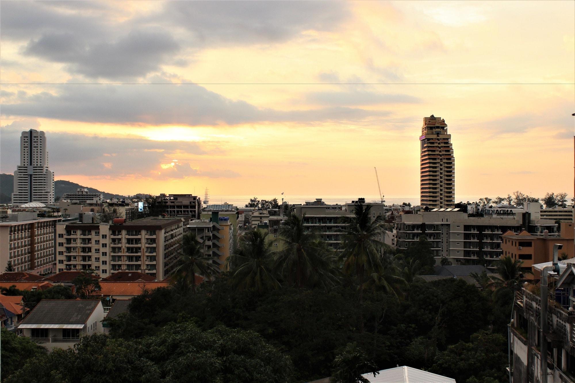 Kelly'S Residency Otel Patong Dış mekan fotoğraf